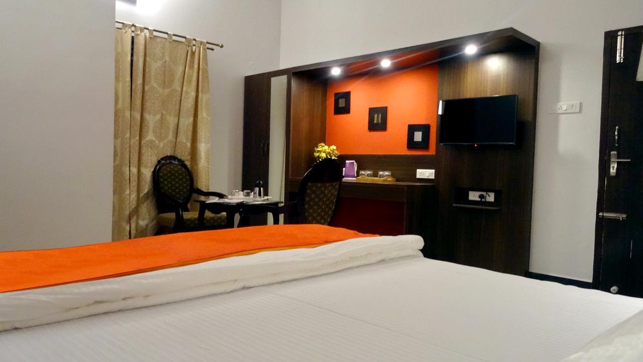 Premier Inn Yercaud Exterior photo