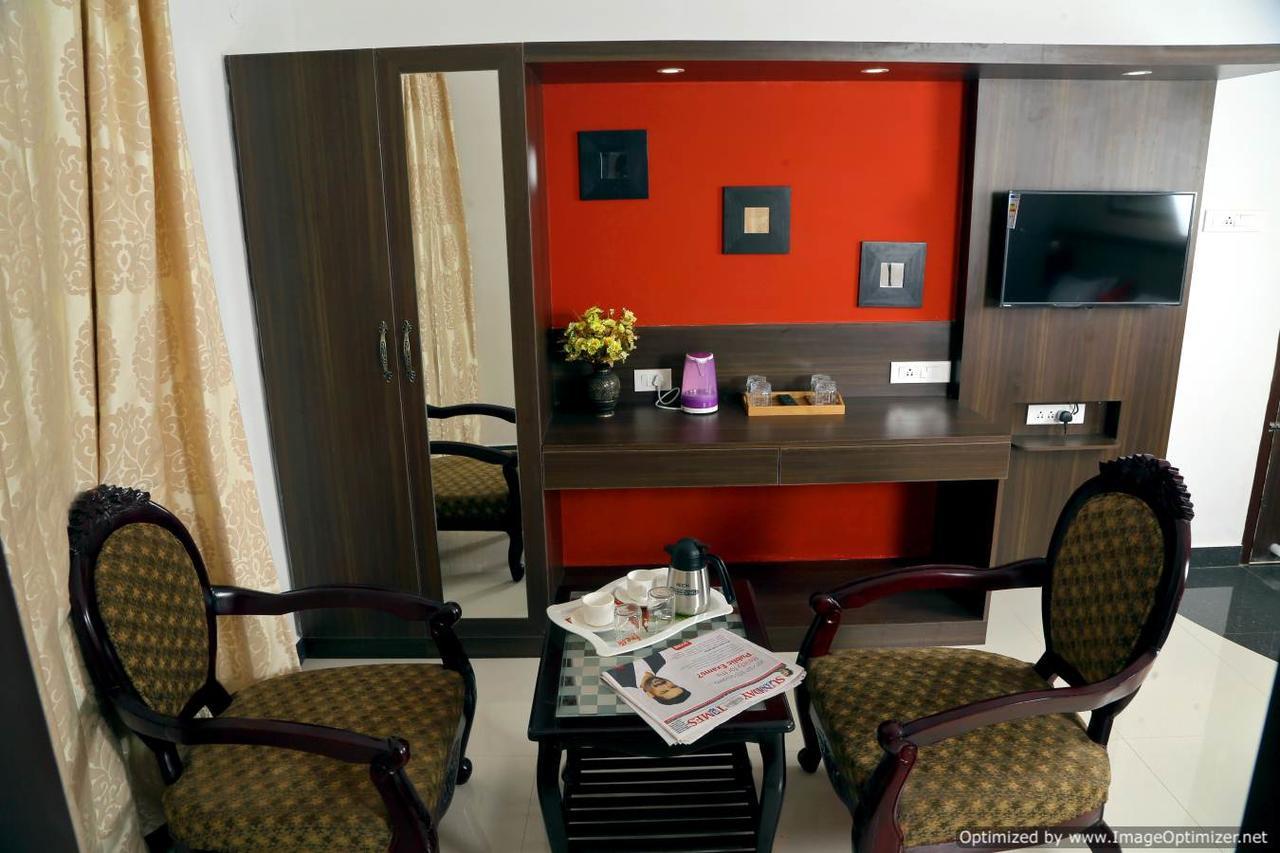 Premier Inn Yercaud Exterior photo